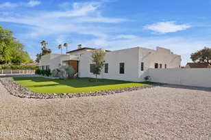 11420 N Scottsdale Rd, Scottsdale, AZ 85254 - Photo 29