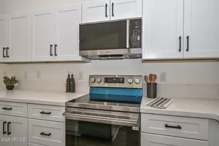 6781 W Louise Dr, Glendale, AZ 85310 - Photo 5