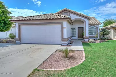 6781 W Louise Drive, Glendale, AZ 85310 - Photo 1