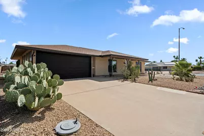 11144 W Cameo Drive, Sun City, AZ 85351 - Photo 3