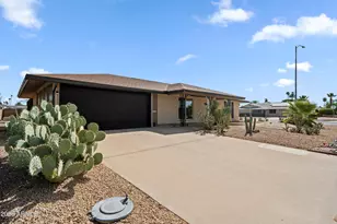11144 W Cameo Dr, Sun City, AZ 85351 - Photo 3