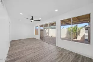 13442 N Emberwood Dr, Sun City, AZ 85351 - Photo 9
