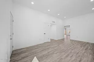 13442 N Emberwood Dr, Sun City, AZ 85351 - Photo 5