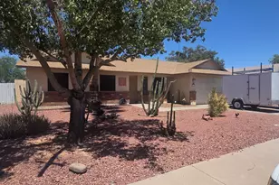 5738 E Ellis St, Mesa, AZ 85205 - Photo 1