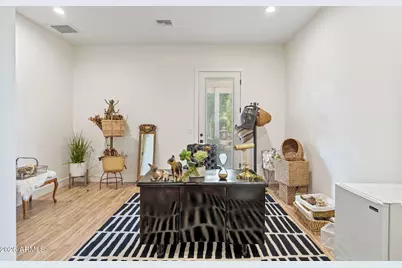 1811 E Claremont Street, Phoenix, AZ 85016 - Photo 23