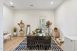 1811 E Claremont St, Phoenix, AZ 85016 - Photo 23