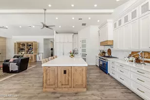 1811 E Claremont St, Phoenix, AZ 85016 - Photo 9