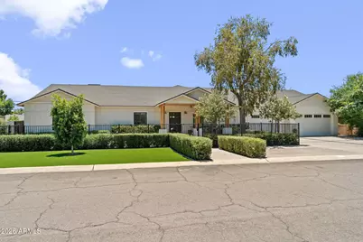 1811 E Claremont Street, Phoenix, AZ 85016 - Photo 1