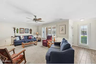 20013 N Willowcreek Circle, Sun City, AZ 85373 - Photo 11