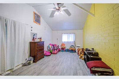 4727 N 50th Drive, Phoenix, AZ 85031 - Photo 27