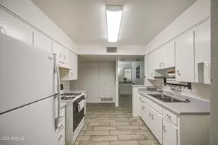 4727 N 50th Dr, Phoenix, AZ 85031 - Photo 13