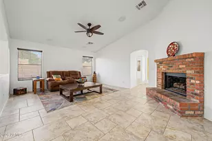 19277 N 66th Ave, Glendale, AZ 85308 - Photo 13