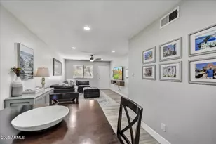 3301 E Earll Dr, Phoenix, AZ 85018 - Photo 3
