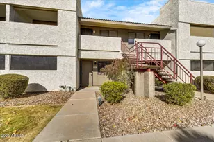 3301 E Earll Dr, Phoenix, AZ 85018 - Photo 15