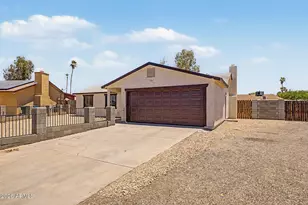 4717 N 79th Ln, Phoenix, AZ 85033 - Photo 3