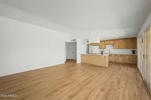 4717 N 79th Ln, Phoenix, AZ 85033 - Photo 13