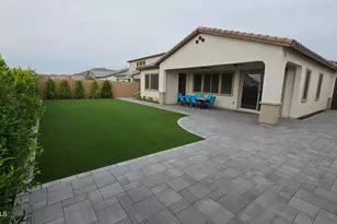 7187 W Pinnacle Vista Dr, Peoria, AZ 85383 - Photo 3