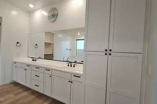 7187 W Pinnacle Vista Dr, Peoria, AZ 85383 - Photo 17