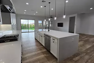7187 W Pinnacle Vista Dr, Peoria, AZ 85383 - Photo 5