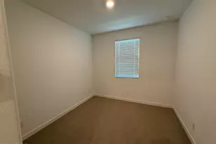 9823 E Tupelo Ave, Mesa, AZ 85212 - Photo 5