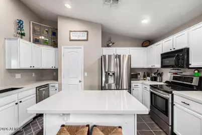 45499 W Sky Lane, Maricopa, AZ 85139 - Photo 5