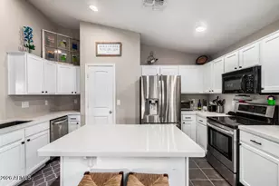 45499 W Sky Ln, Maricopa, AZ 85139 - Photo 5
