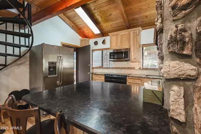 1415 E Bobcat Drive, Munds Park, AZ 86017 - Photo 5