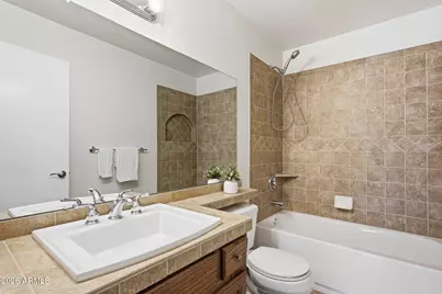 3102 W Waltann Lane, Phoenix, AZ 85053 - Photo 23