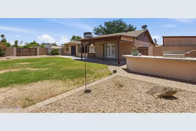 3102 W Waltann Lane, Phoenix, AZ 85053 - Photo 33