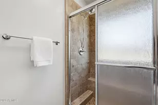 3102 W Waltann Ln, Phoenix, AZ 85053 - Photo 21