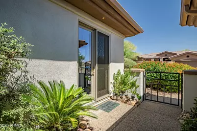 42328 N Crosswater Way, Anthem, AZ 85086 - Photo 3