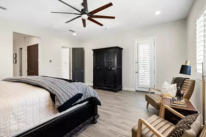 9418 W Daley Lane, Peoria, AZ 85383 - Photo 17