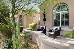 9418 W Daley Ln, Peoria, AZ 85383 - Photo 3