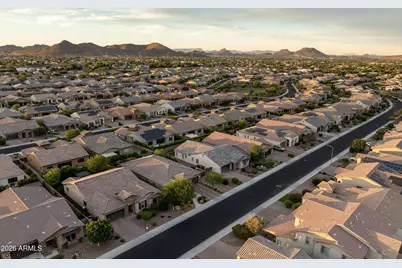 9418 W Daley Lane, Peoria, AZ 85383 - Photo 35