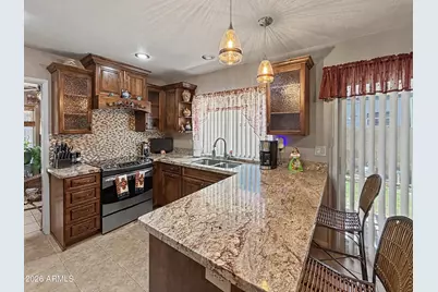 10413 N 46th Avenue, Glendale, AZ 85302 - Photo 9