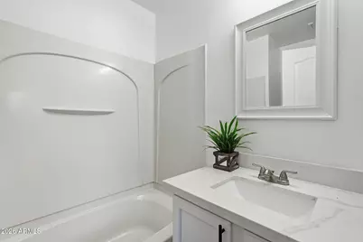 2016 N 78th Avenue, Phoenix, AZ 85035 - Photo 33