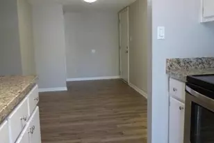 3131 W Cochise Dr, Phoenix, AZ 85051 - Photo 3