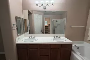 421 W Wisteria Pl, Chandler, AZ 85248 - Photo 25