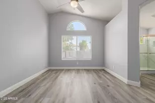 109 W Helena Dr, Phoenix, AZ 85023 - Photo 19