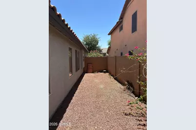 12406 W San Juan Avenue, Litchfield Park, AZ 85340 - Photo 23
