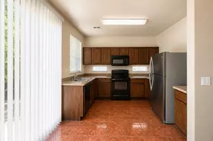 11365 W Yuma St, Avondale, AZ 85323 - Photo 15
