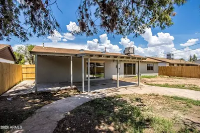 3401 W Diana Avenue, Phoenix, AZ 85051 - Photo 23