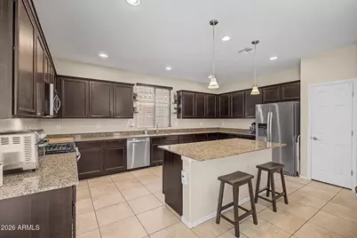207 N Sandal --, Mesa, AZ 85205 - Photo 9