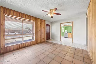 7720 W Earll Dr, Phoenix, AZ 85033 - Photo 5