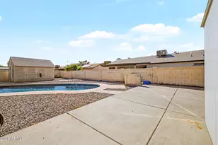7720 W Earll Dr, Phoenix, AZ 85033 - Photo 23