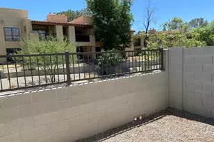 8335 N 22nd Dr, Phoenix, AZ 85021 - Photo 13