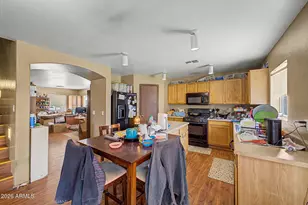 6237 W Wood St, Phoenix, AZ 85043 - Photo 13