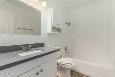 4718 W Orangewood Avenue, Glendale, AZ 85301 - Photo 23