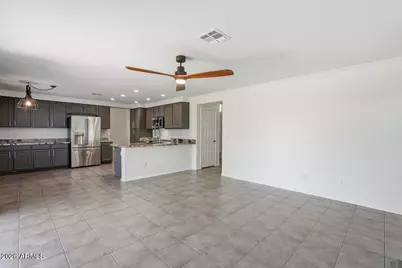 4626 E Summerhaven Drive, Phoenix, AZ 85044 - Photo 17