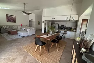 11322 N 69th Dr, Peoria, AZ 85345 - Photo 5
